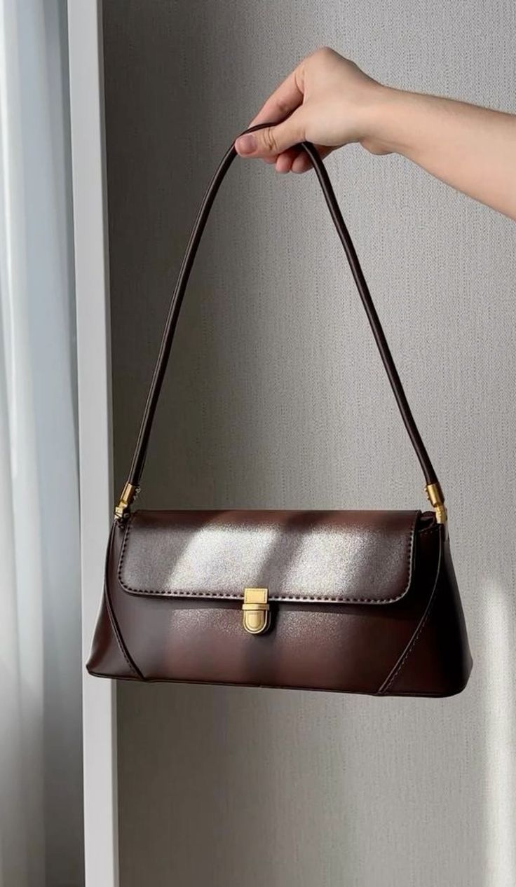 Classic Structured Shoulder Tote